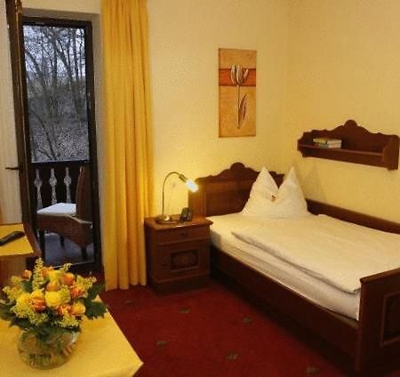 Waldhaus Eifel Hotel Gondorf Exterior foto